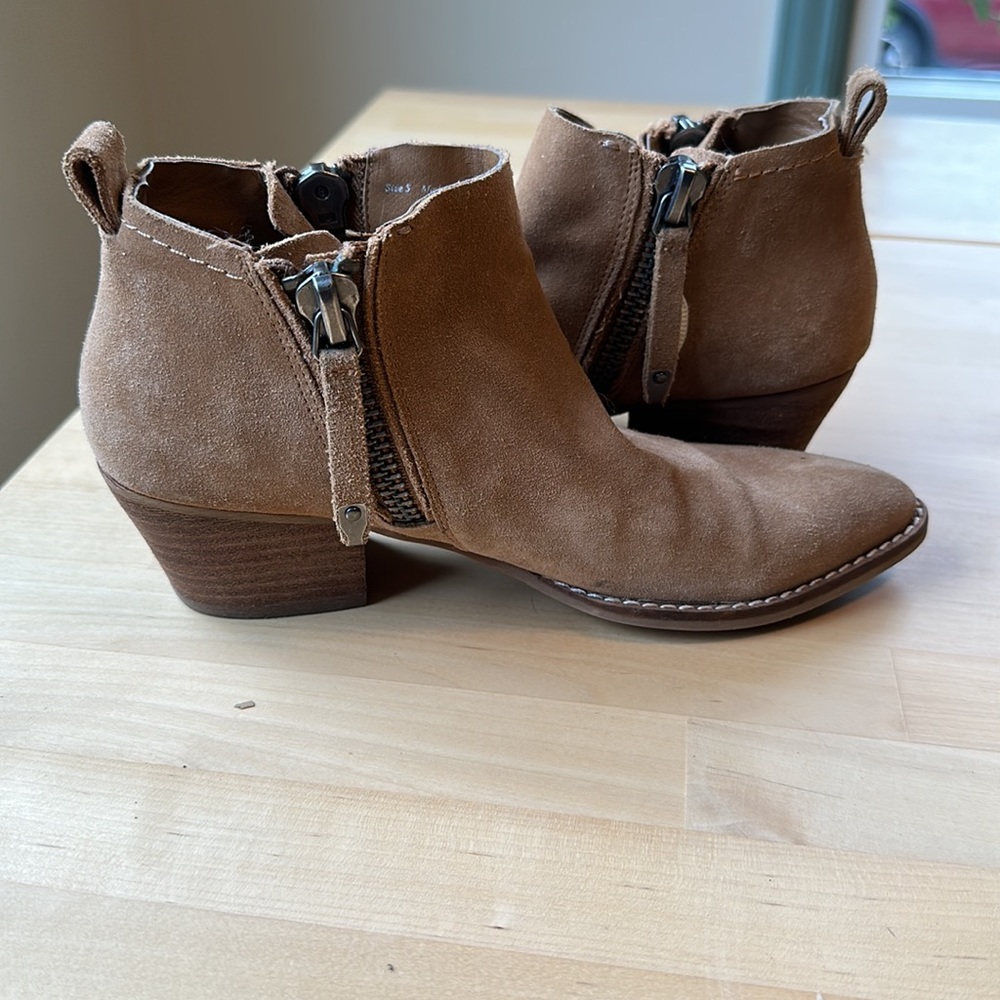 Dolce Vita Tan Suede Leather Booties - Picture 7 of 12